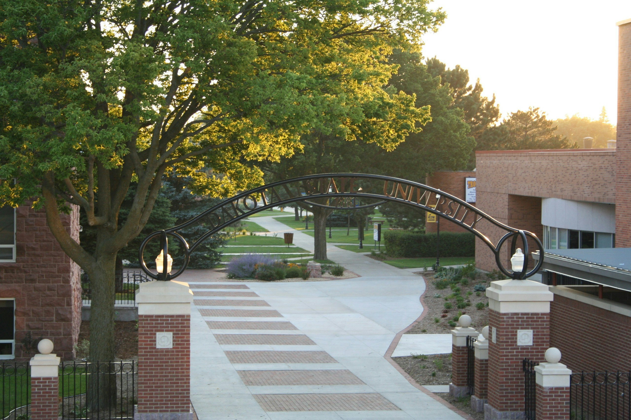 Colleges in Ree Heights, South Dakota and Colleges near Ree Heights