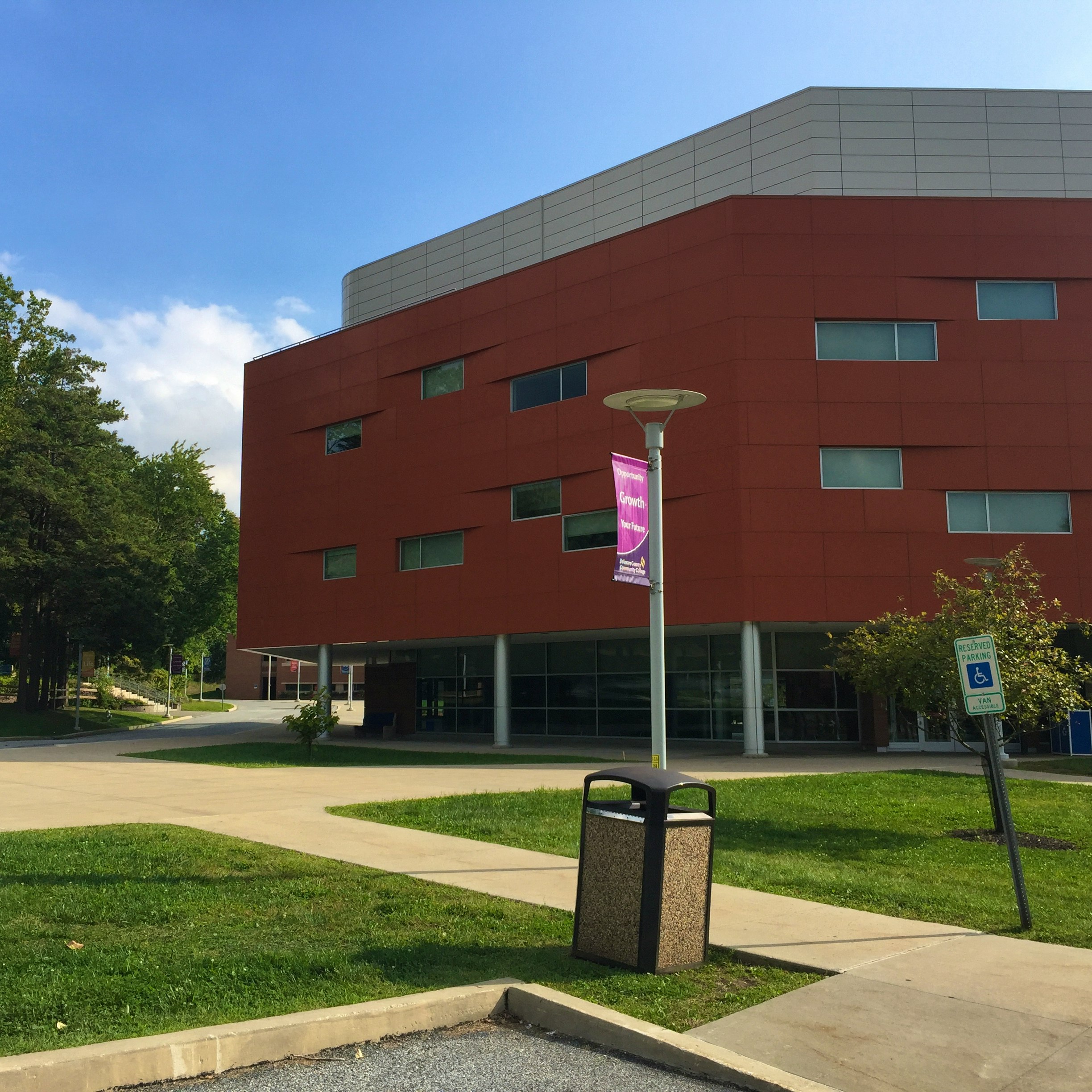 Community Colleges in Alburtis, Pennsylvania and Colleges near Alburtis