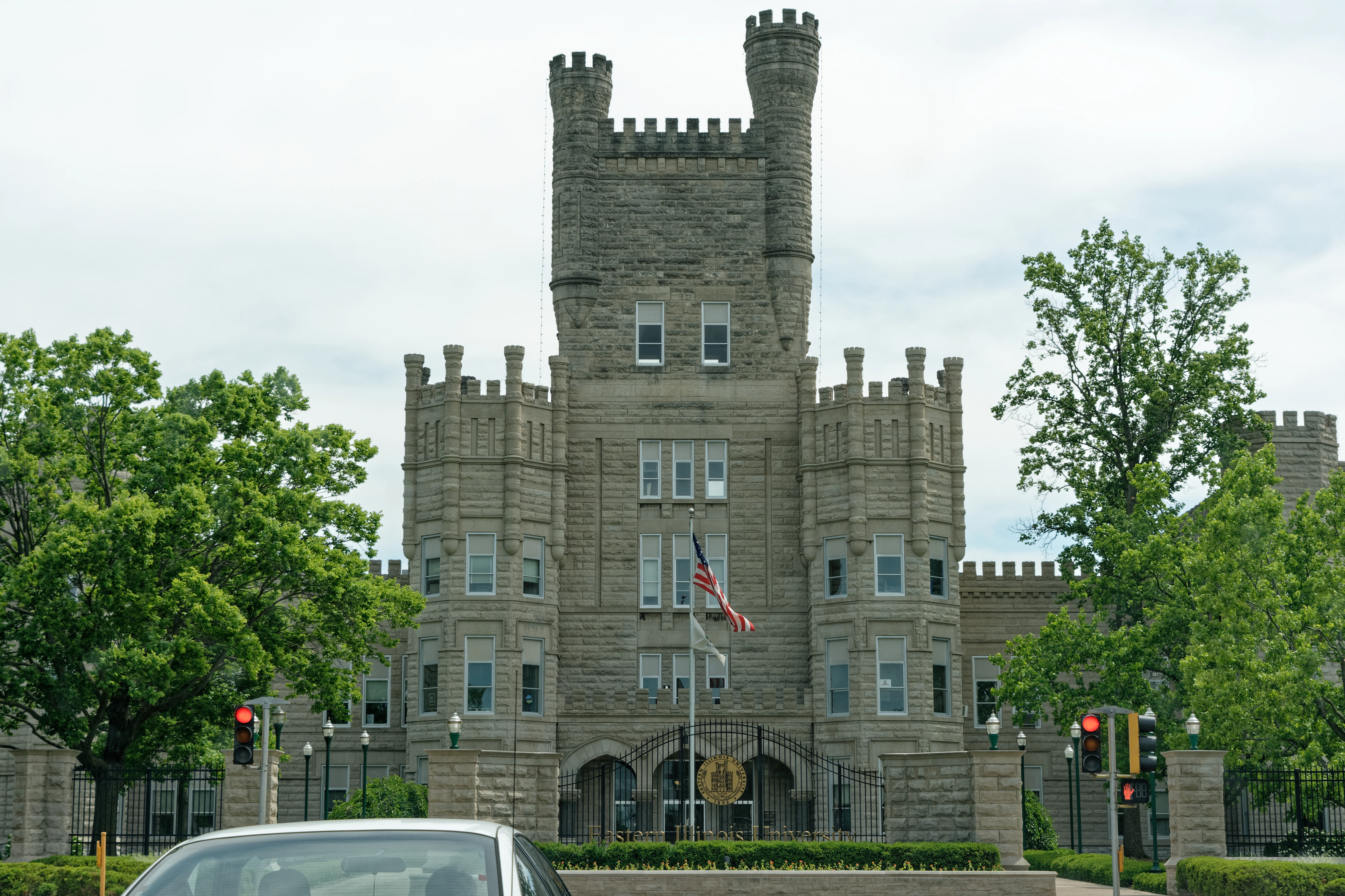 Eastern Illinois University GPA Calculator