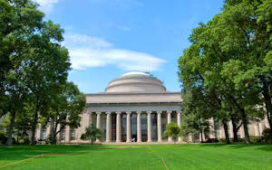 Massachusetts Institute of Technology