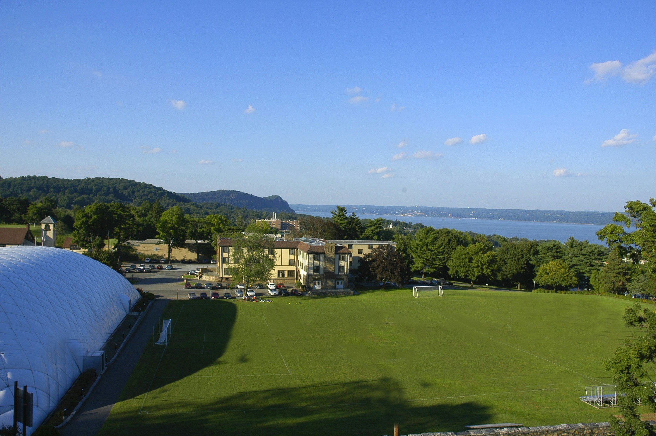 Colleges in Briarcliff Manor, New York and Colleges near Briarcliff Manor