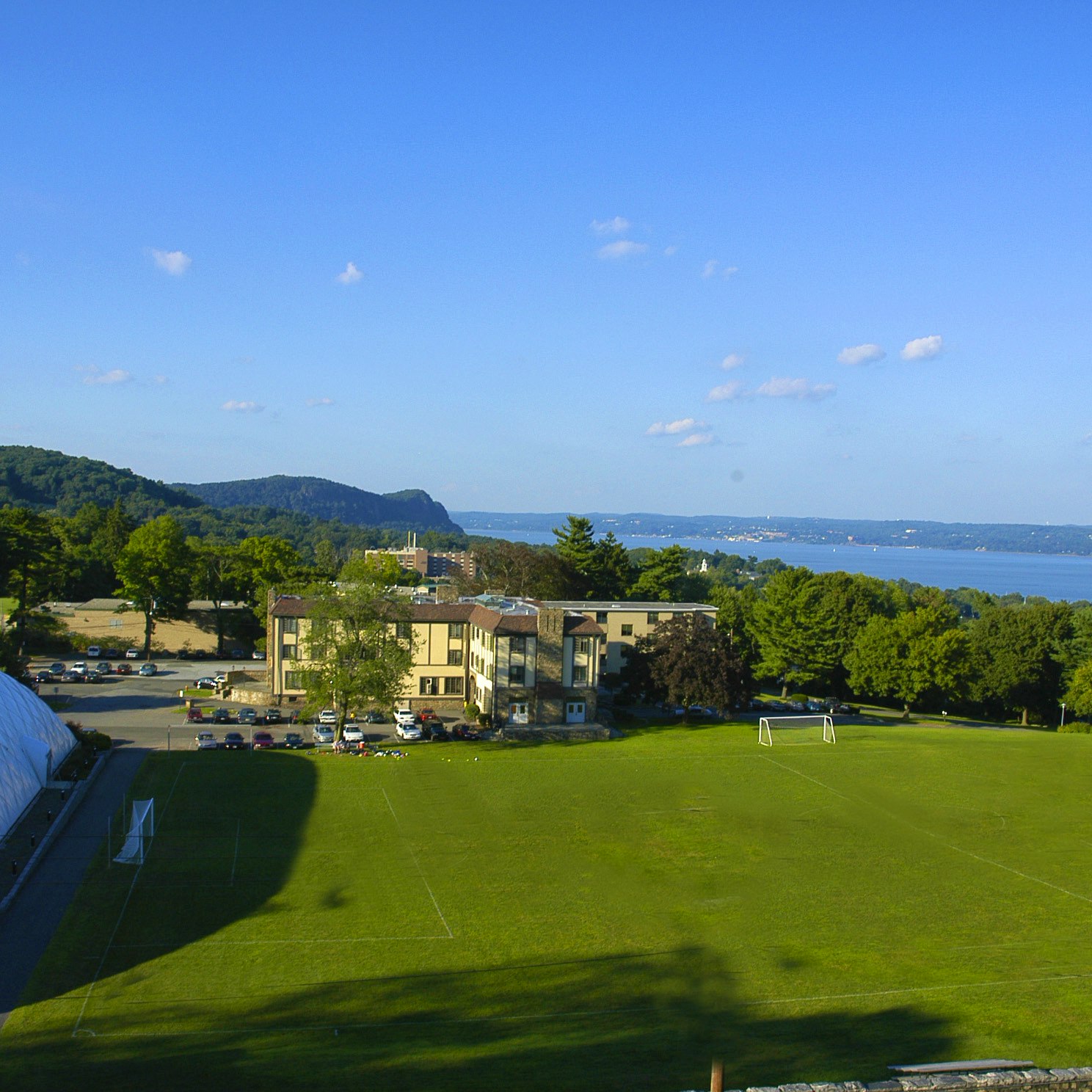 Colleges in Briarcliff Manor, New York and Colleges near Briarcliff Manor