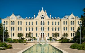 St. Mary's University