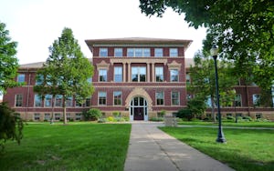 University of Wisconsin River Falls